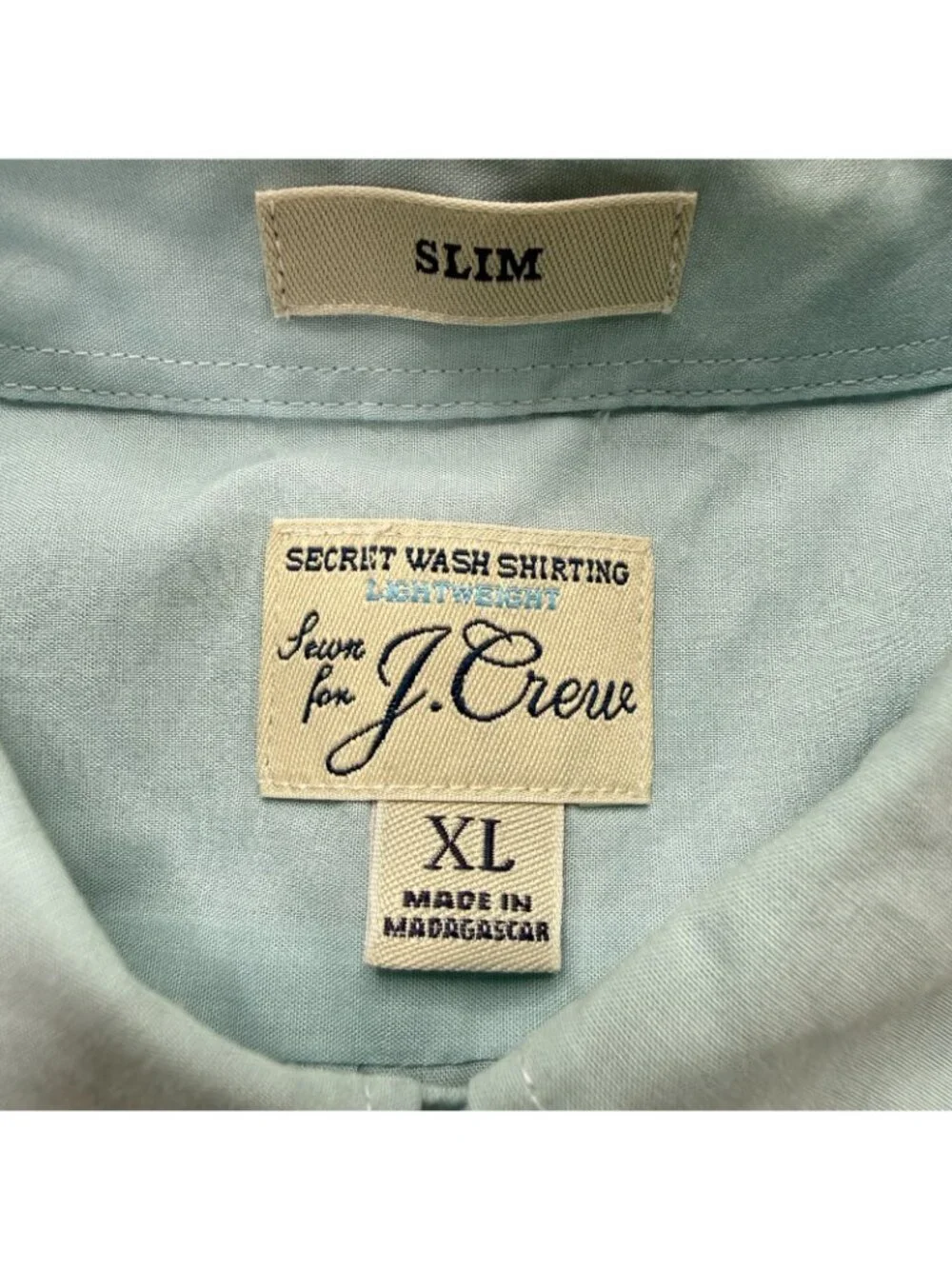 J.Crew Lightweight Button-Down Shirt Men XL Light Blue Slim Fit Performance